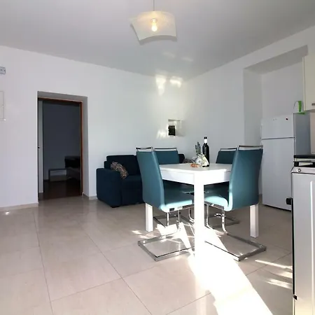 Apartamento House By The Sea - Tisno